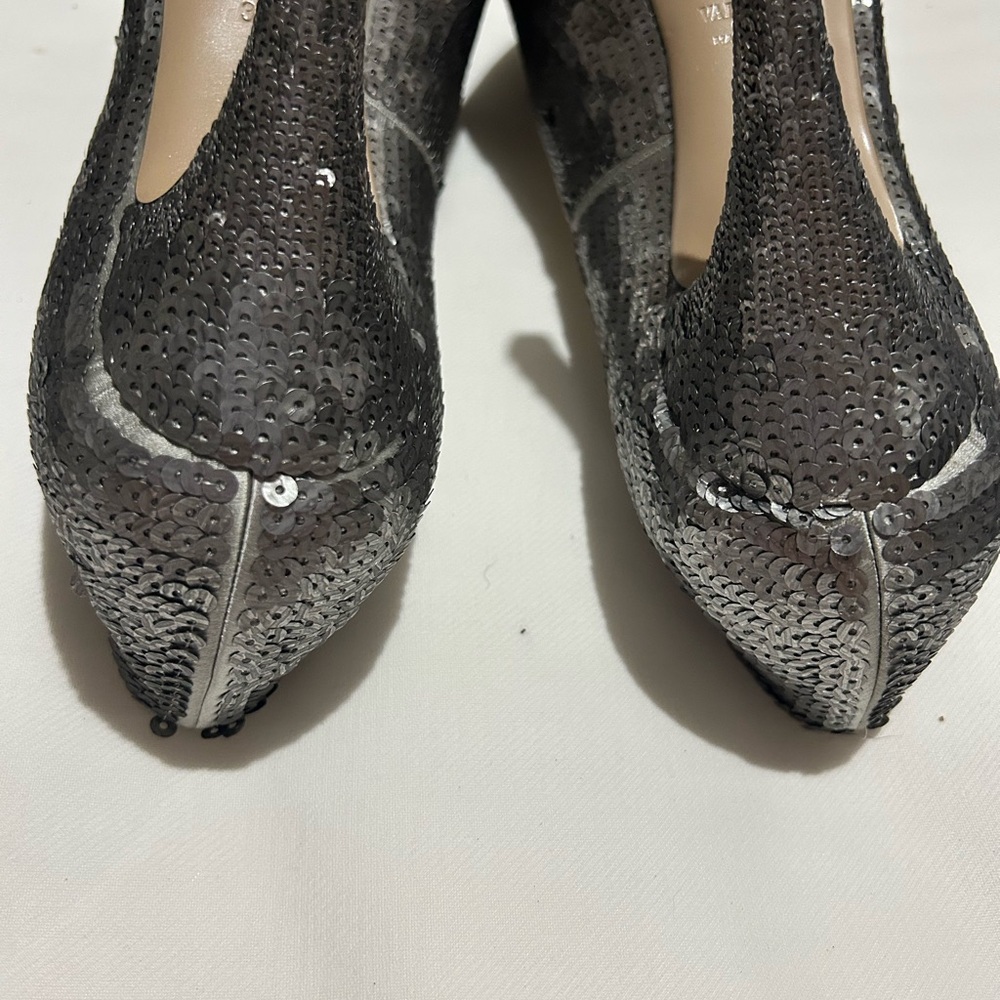 Valentino garavani sequin peep to pumps - Picture 10 of 16